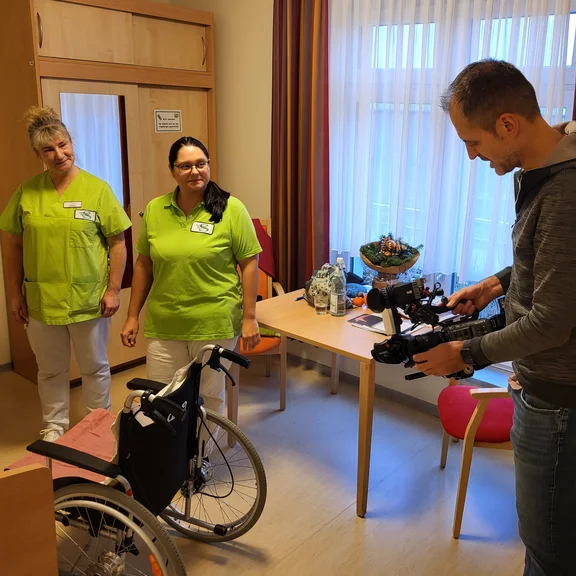 sozialteam_2024-12-09_tvaufnahmen2.jpg 