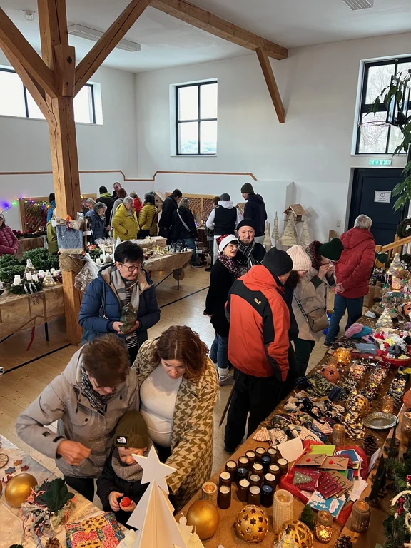 FiW_Weihnachtsbasar41.jpg 