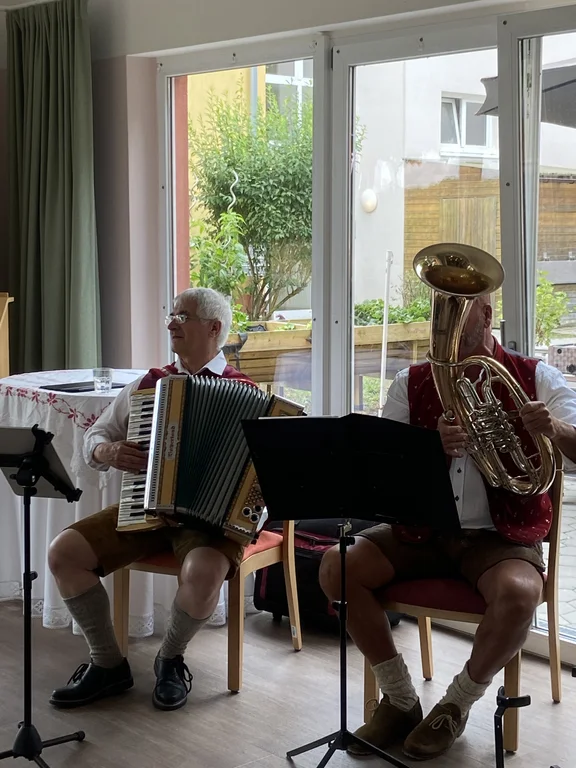 Grillfest_Musik.jpg 