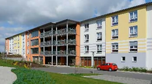 Außenansicht SeniorenSericehaus
